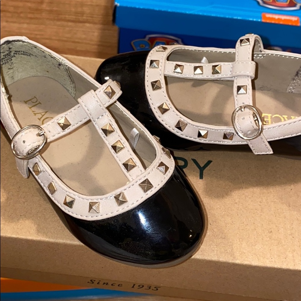 Dress up shoes